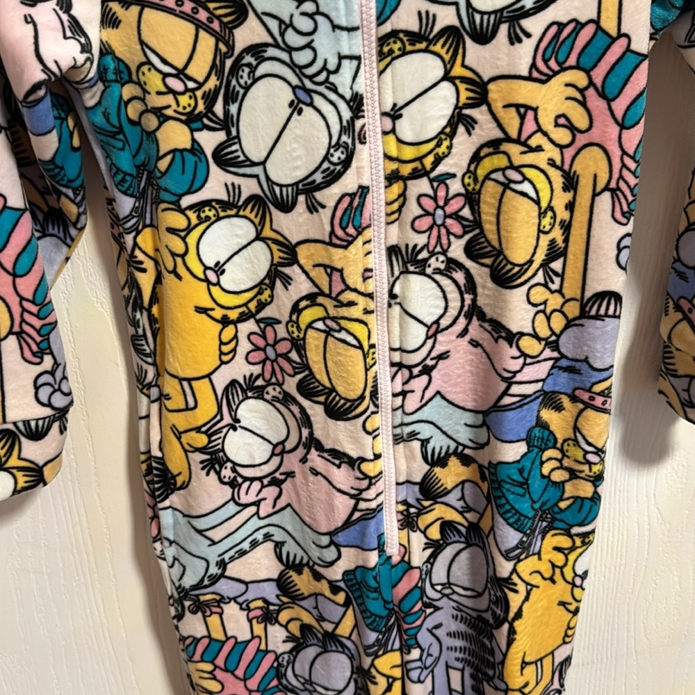 Delta Garfield Girls 7-8 Full Zip Soft Velour Feel Footless Pajamas Pockets Cute - Picture 9 of 12